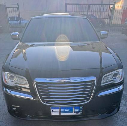 CHRYSLER 300 C 3.6 V6 GASOLINA AUTOMÁTICO CHRYSLER 300 C 3.6 V6 GASOLINA AUTOMÁTICO